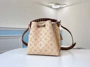 Louis Vuitton M55801 LV M55800 Muria M55799 Mahina Leather beige - Default Title - View 3
