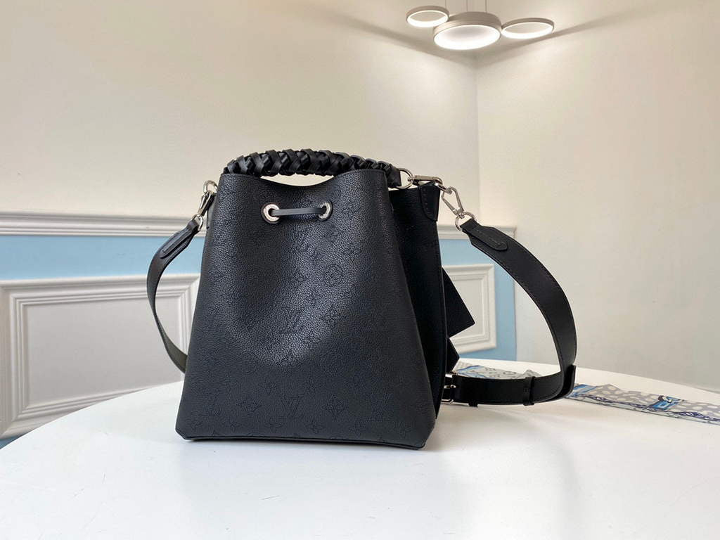 Louis Vuitton M55800 LV M55800 Muria M55799 Mahina Leather Black