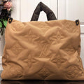 Louis Vuitton M59007 LV M59005 Onthego GM Bag Beige - Default Title - View 1