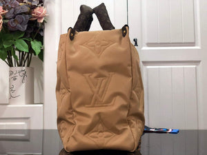 Louis Vuitton M59007 LV M59005 Onthego GM Bag Beige - Default Title - View 2
