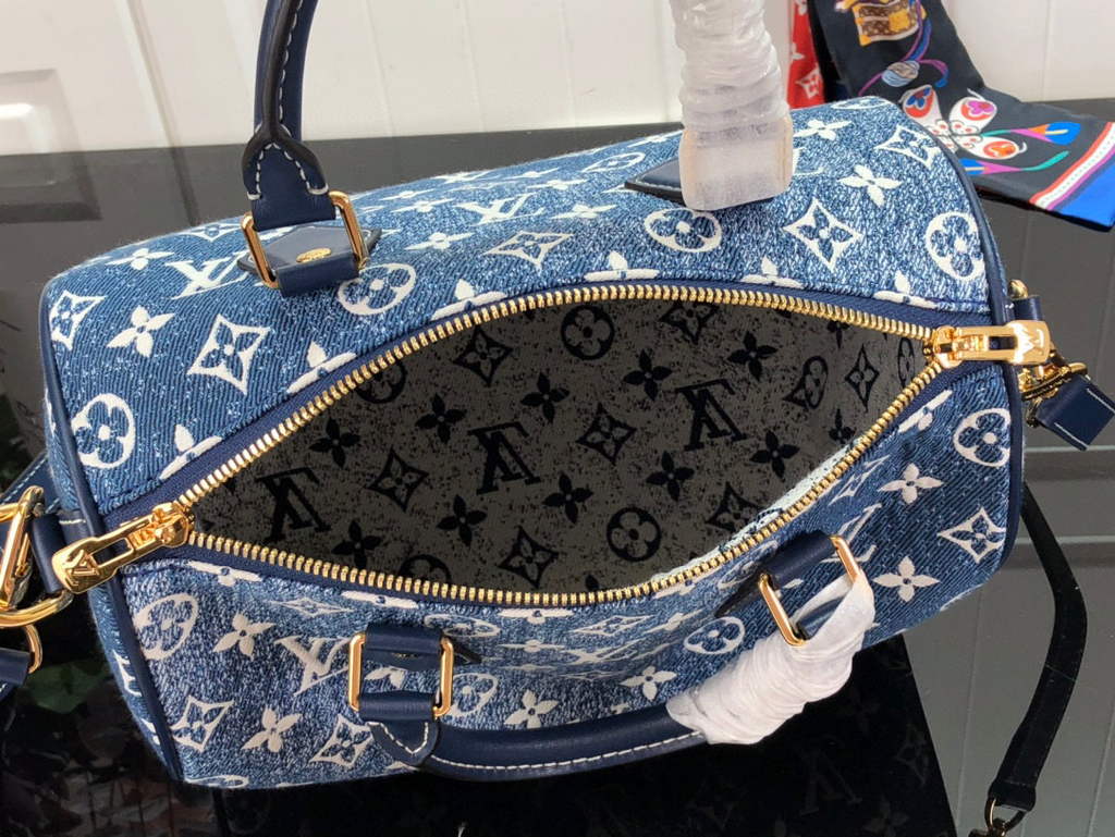 Louis Vuitton M59609 LV M59008 Speedy Bandouliere  25cm Blue