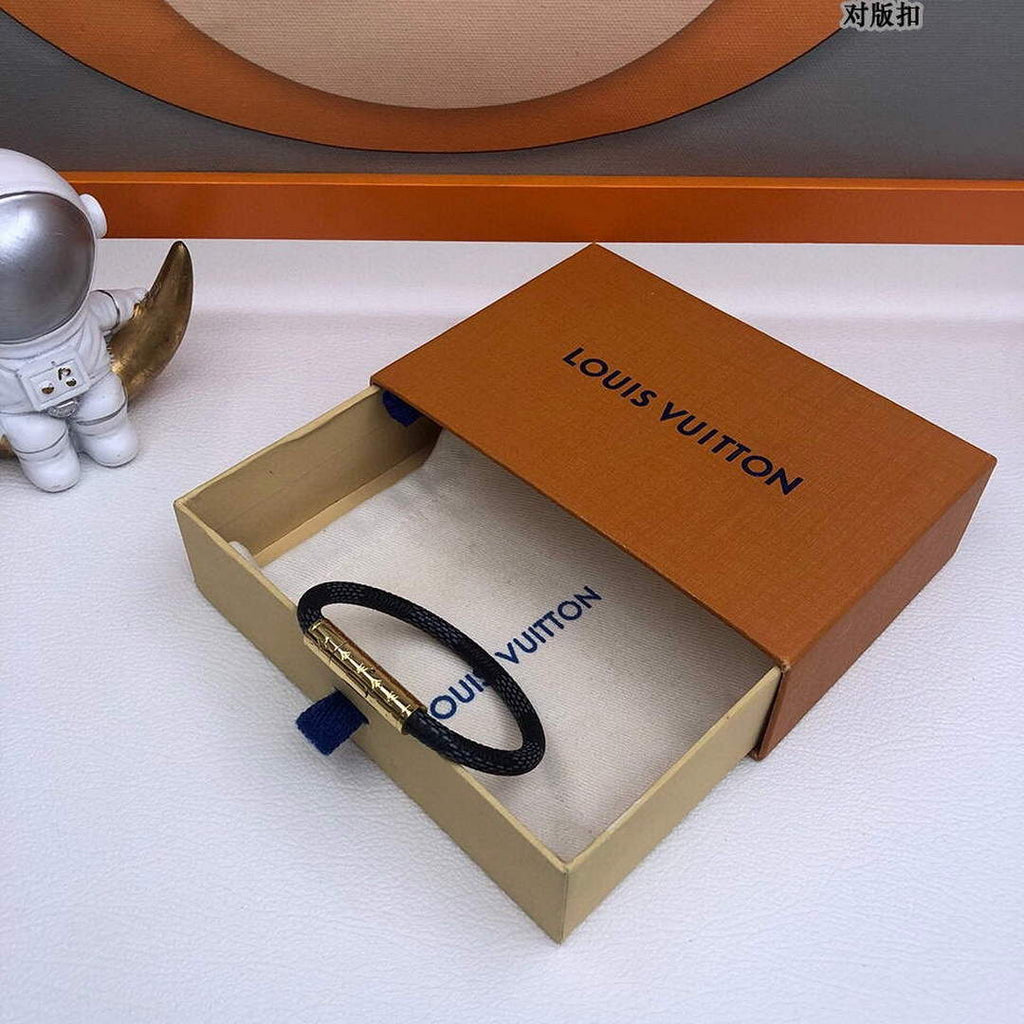 Louis Vuitton M6334E LV Confidential Bracelet Monogram