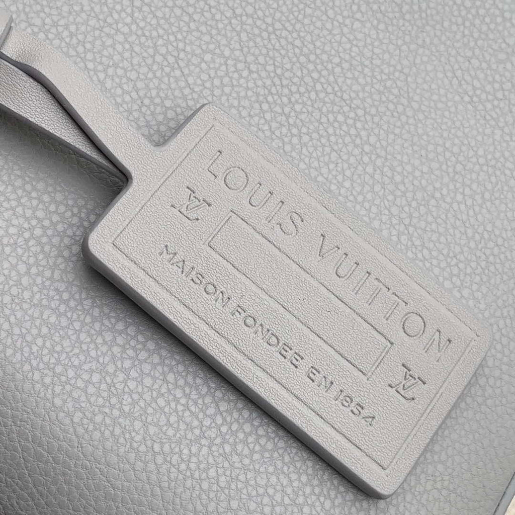 Louis Vuitton M69836 LV Aerogram Pochette iPad M69837 Gray