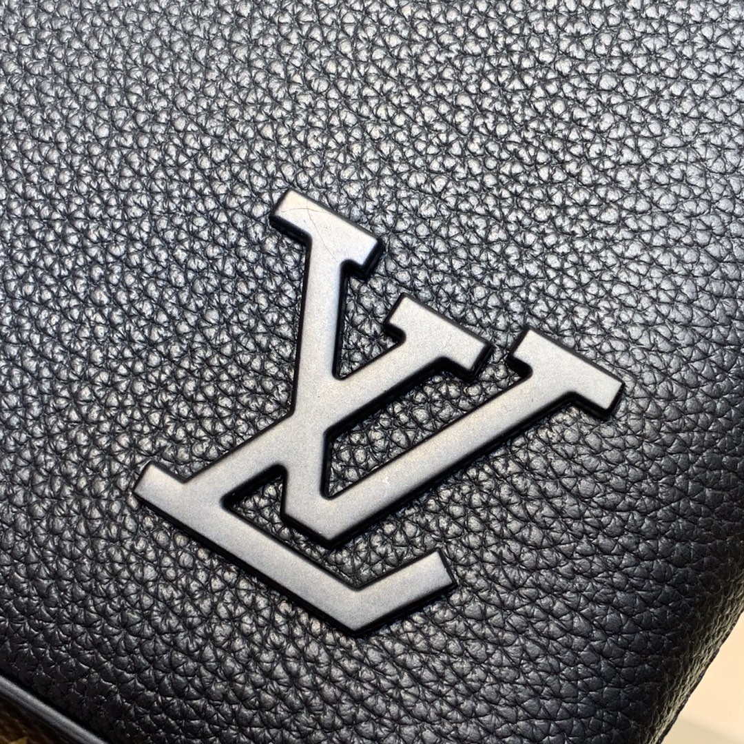 Louis Vuitton M69837 LV Aerogram Pochette iPad Black - Default Title - View 5