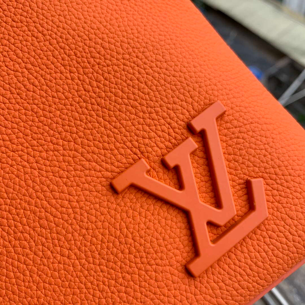 Louis Vuitton M69837 LV Aerogram Pochette iPad Orange