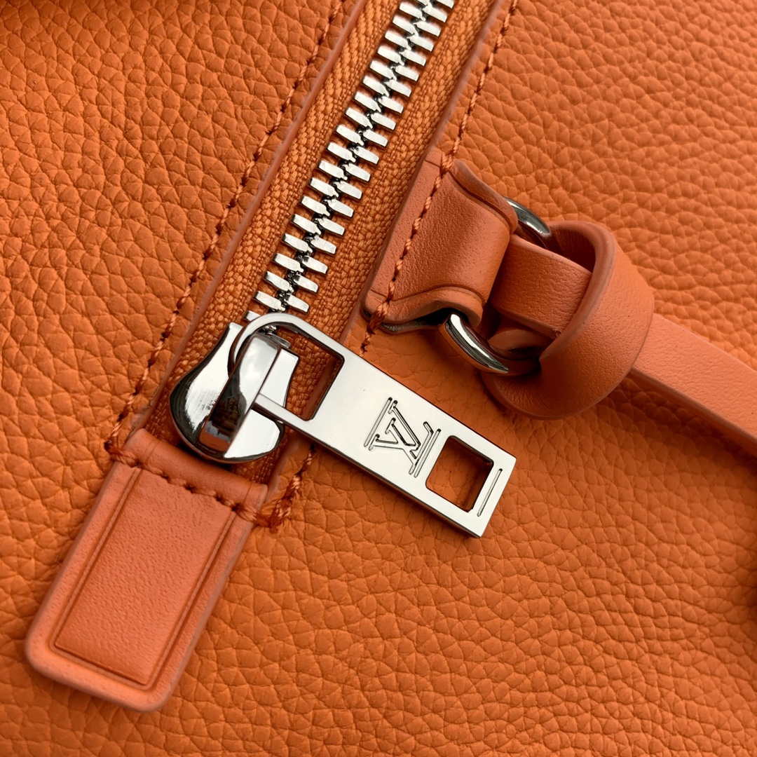Louis Vuitton M69837 LV Aerogram Pochette iPad Orange - Default Title - View 9