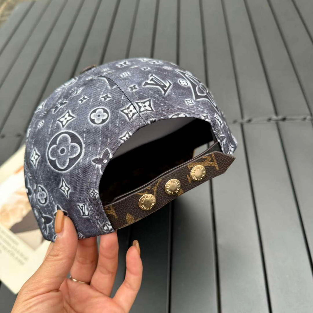 Louis Vuitton M76504 Fashion Hat Get Ready Cap L60035