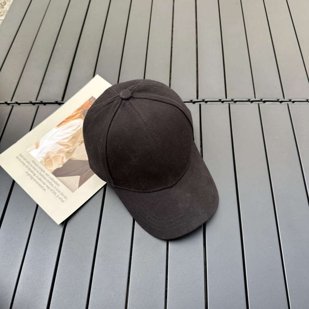 Louis Vuitton M77537 Fashion Hat Get Ready Cap L60037