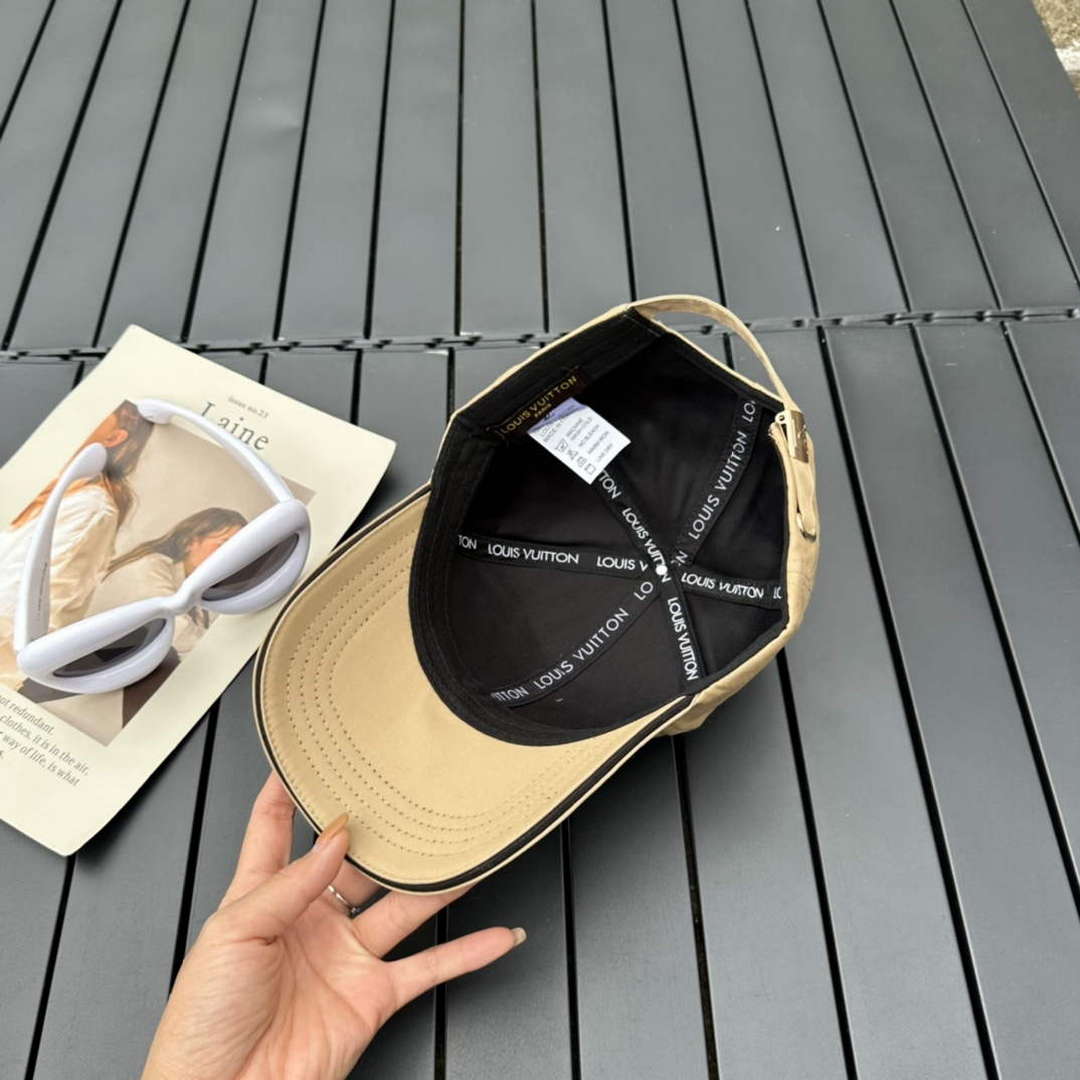 Louis Vuitton M77537 Fashion Hat Get Ready Cap L60042
