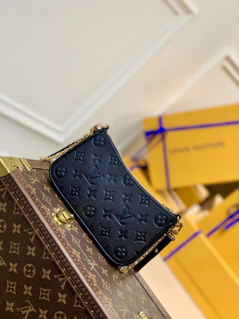 Louis Vuitton M80349 LV Easy Pouch ON Strap Monogram Bag - Default Title - View 2