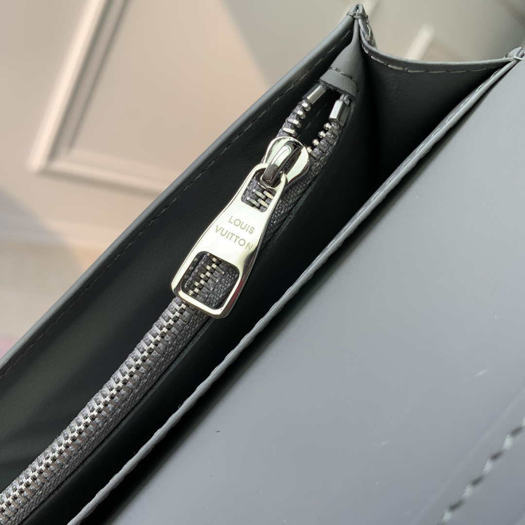 Louis Vuitton M81153 Brazza Organizer LV aerogram Gray