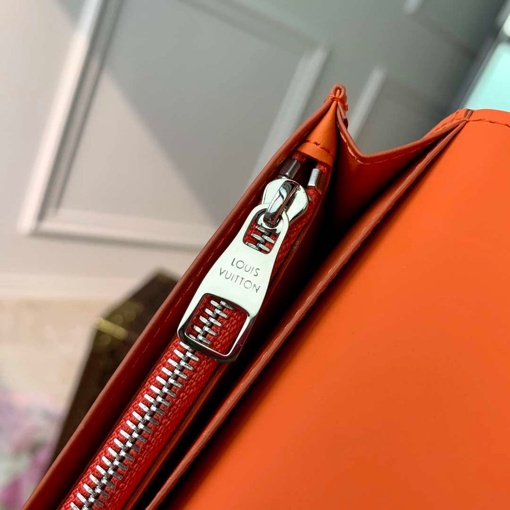 Louis Vuitton M81153 Brazza LV aerogram Orange