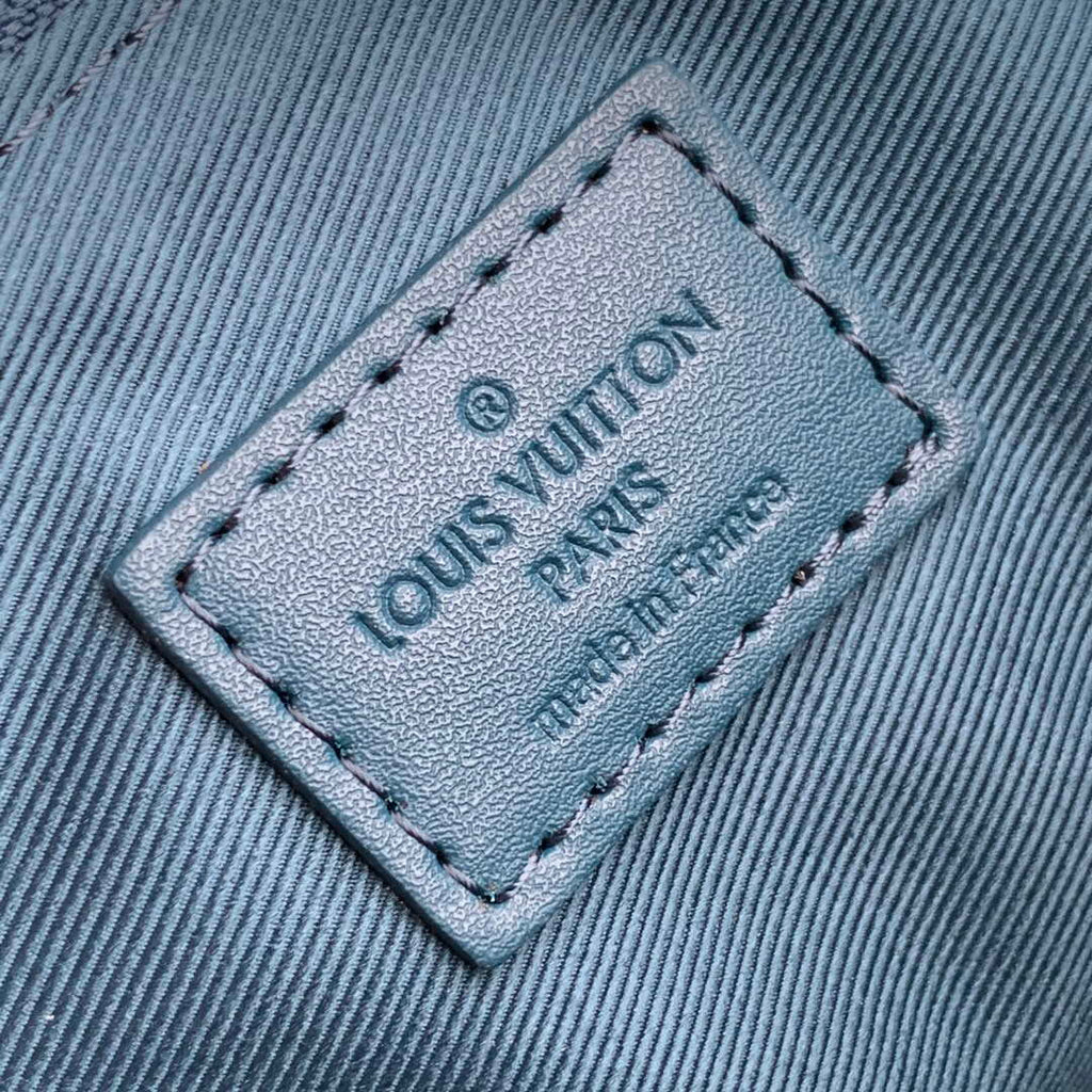 Louis Vuitton M81029 LV Aerogram Pochette iPad Blue