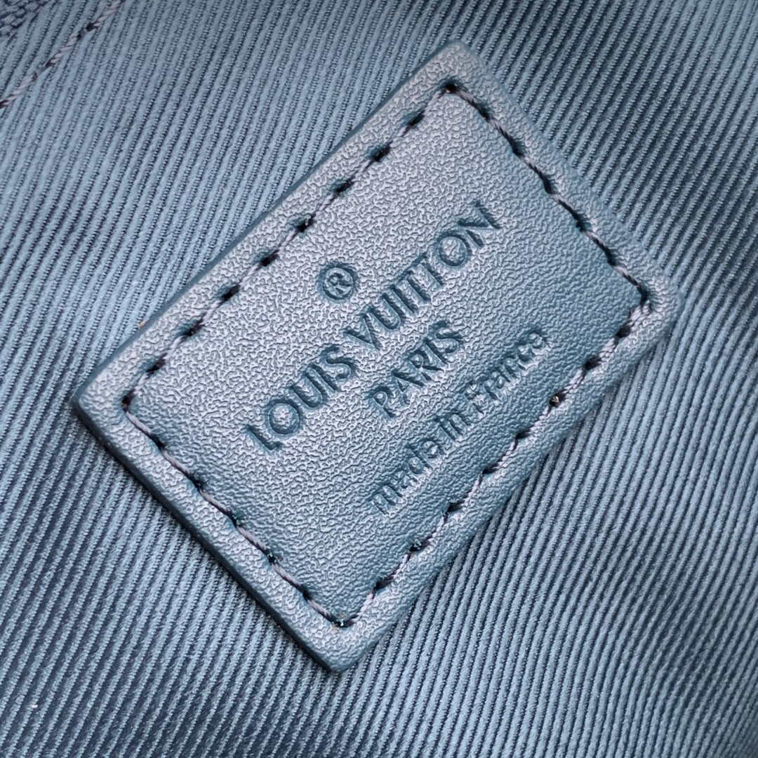 Louis Vuitton M81029 LV Aerogram Pochette iPad Blue - Default Title - View 7