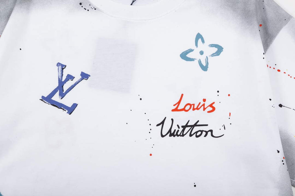 Louis Vuitton Men's Women's Short Sleeve T-shirt L36840