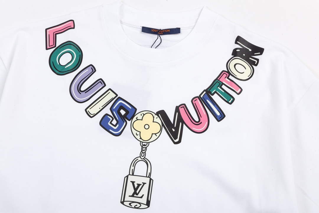 Louis Vuitton Men's Women's Short Sleeve T-shirt L36844