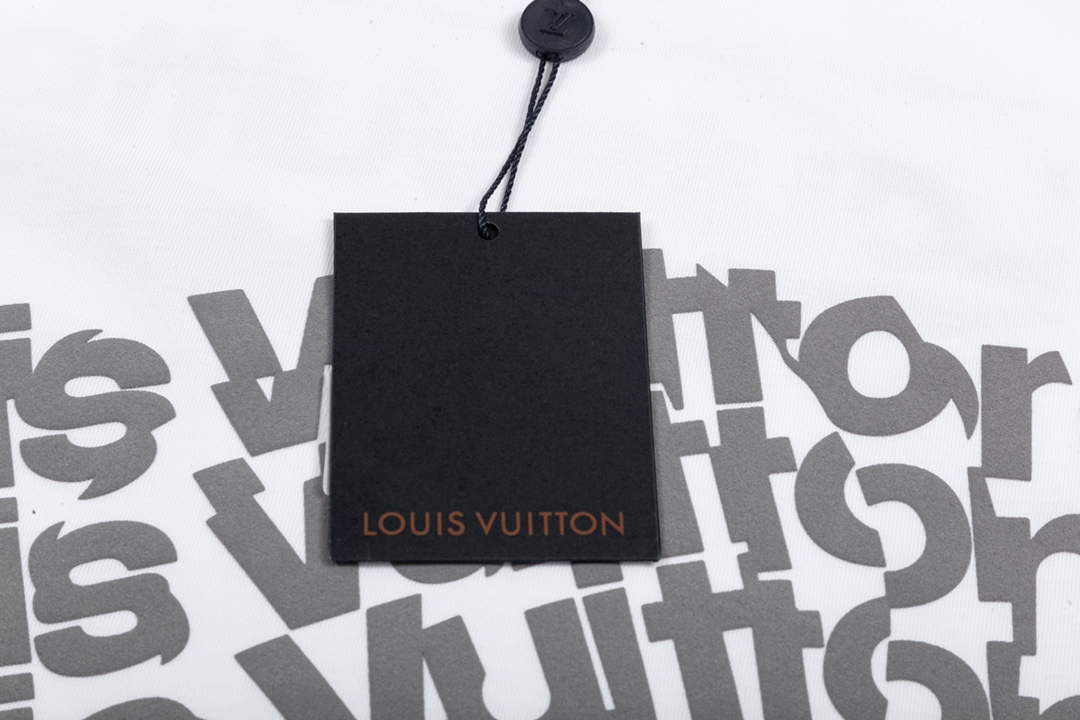 Louis Vuitton Men's Women's Short Sleeve T-shirt L36846