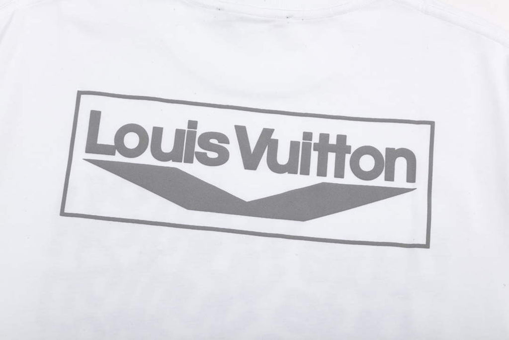 Louis Vuitton Men's Women's Short Sleeve T-shirt L36846