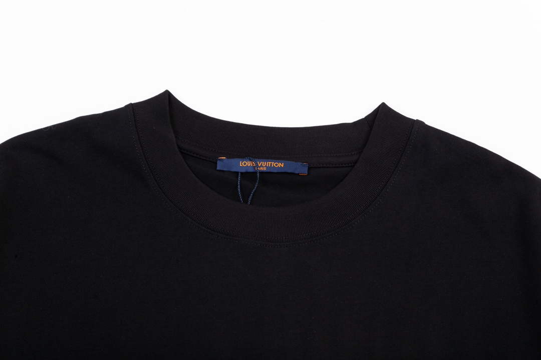 Louis Vuitton Men's Women's Short Sleeve T-shirt L36848