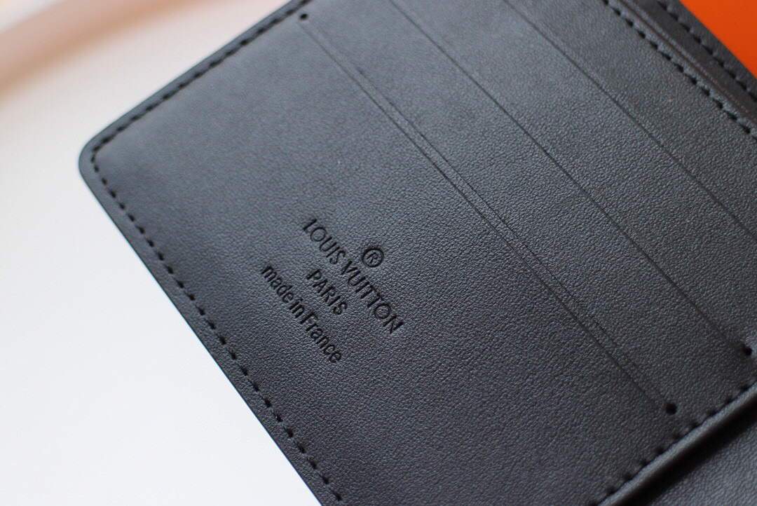 Louis Vuitton Multiple Wallet LV N63124 Damier infini