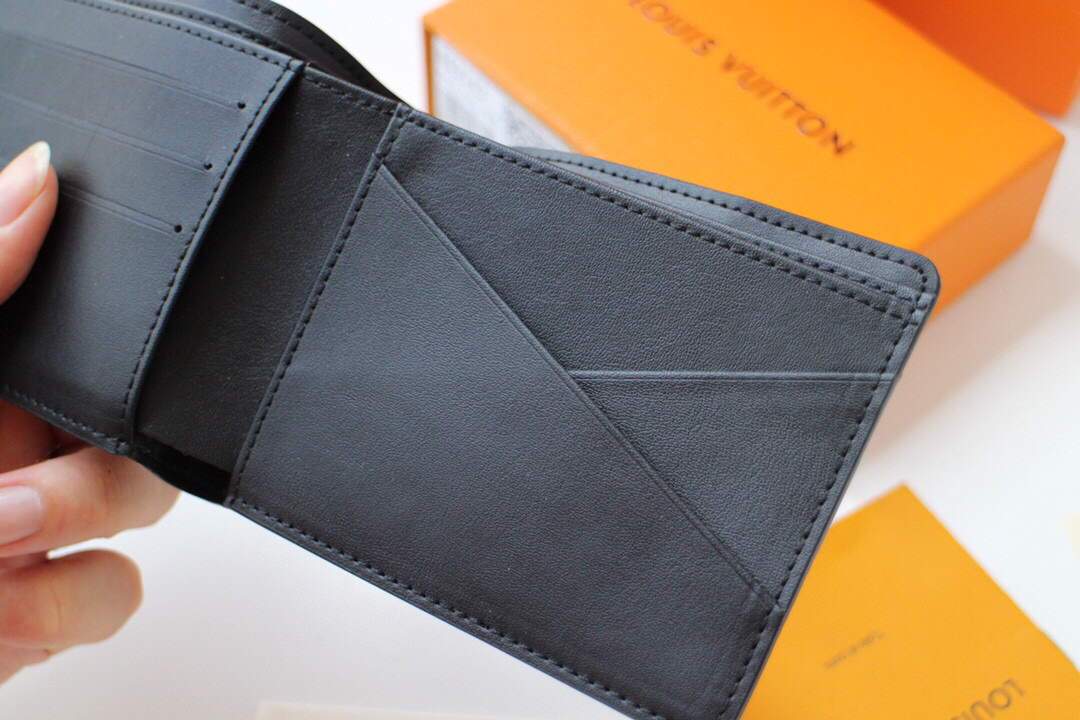 Louis Vuitton Multiple Wallet LV N63124 Damier infini