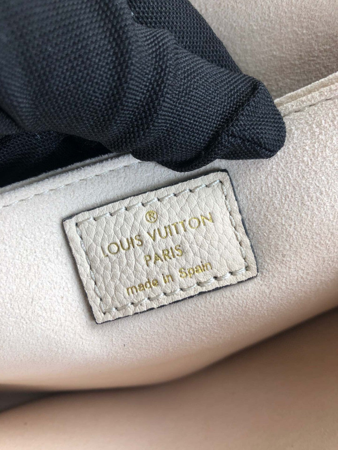Louis Vuitton N40148 LV Trendy Crossbody Bag Damier Ebene Beige