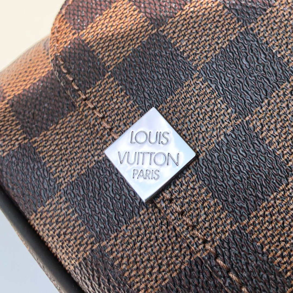 Louis Vuitton N41032 District MM Damier Eb¨¨ne Bag