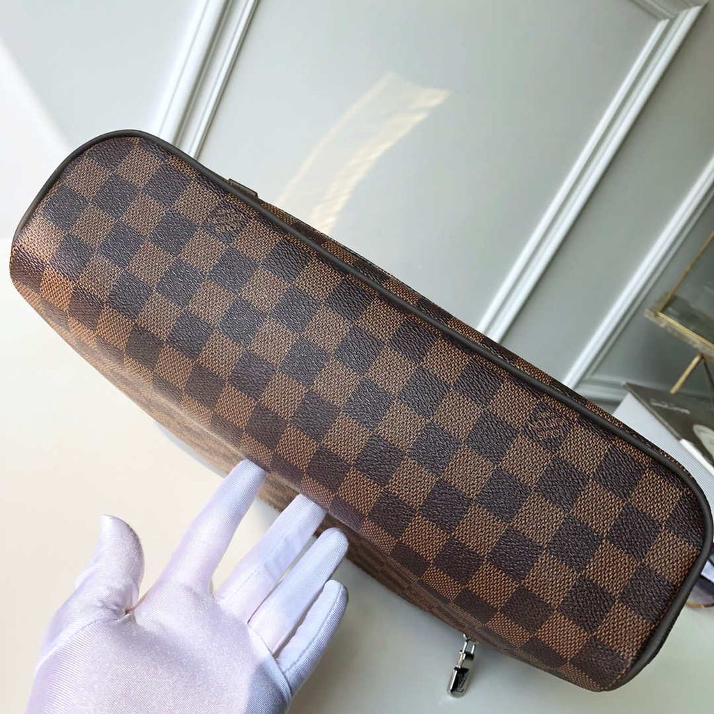 Louis Vuitton N41032 District MM Damier Eb¨¨ne Bag