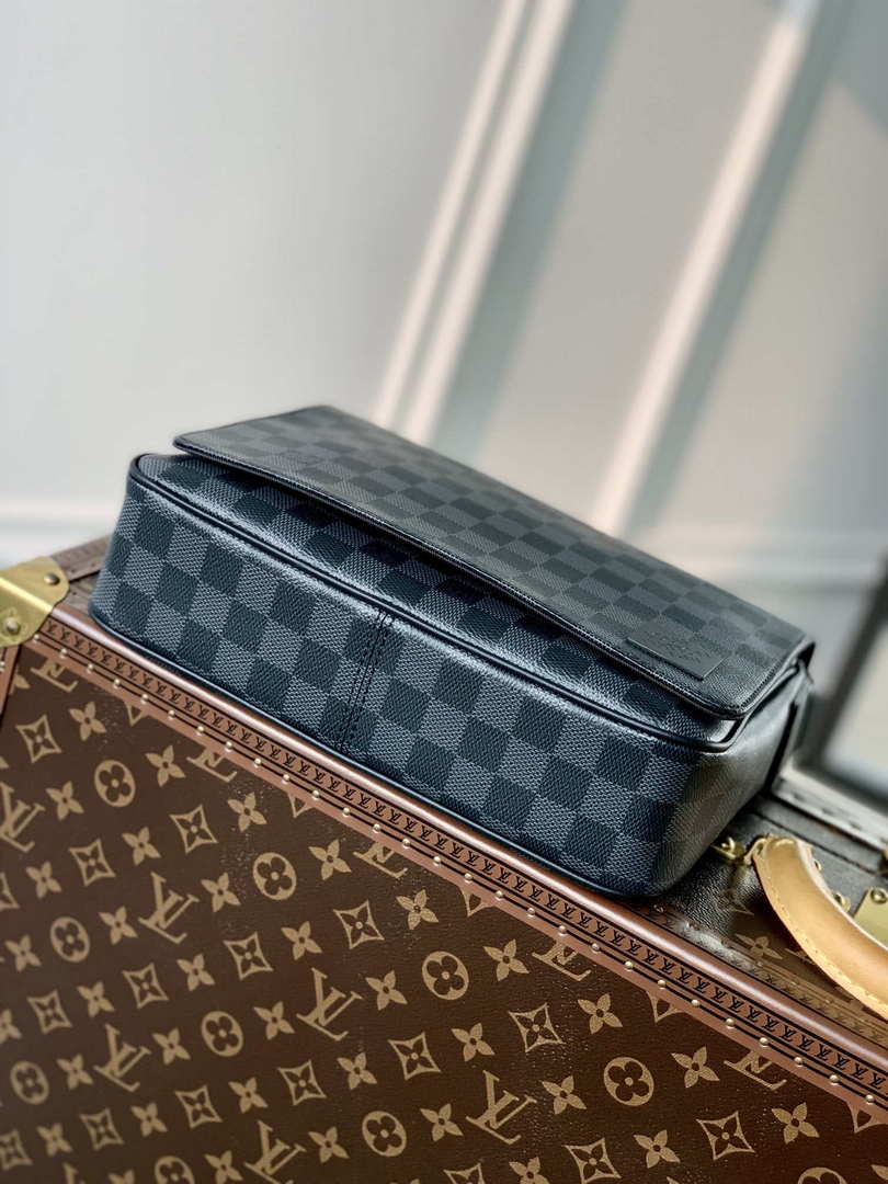 Louis Vuitton N42710 District PM Damier graphite Black - Default Title - View 4