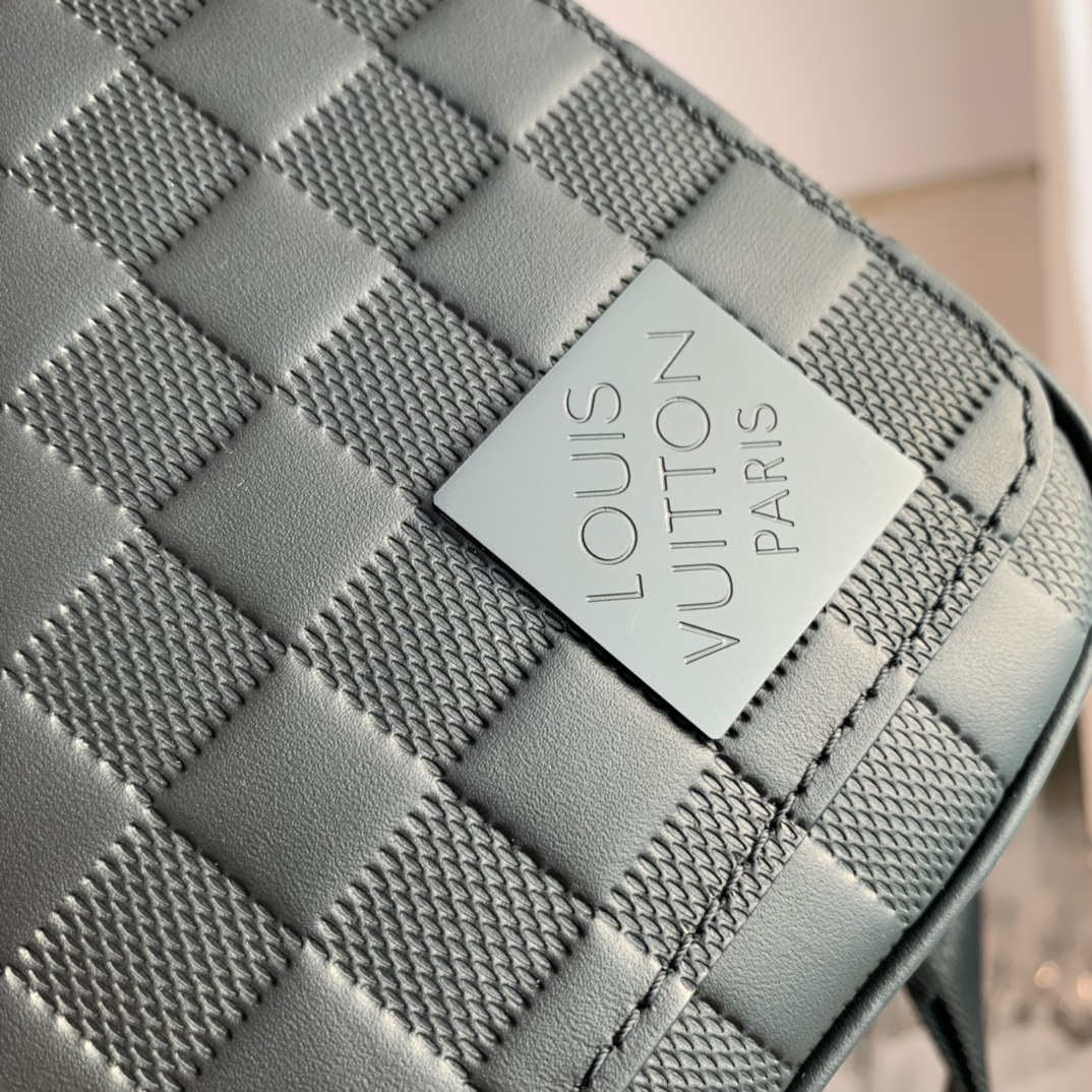 Louis Vuitton N42711 District PM Damier Black - Default Title - View 4