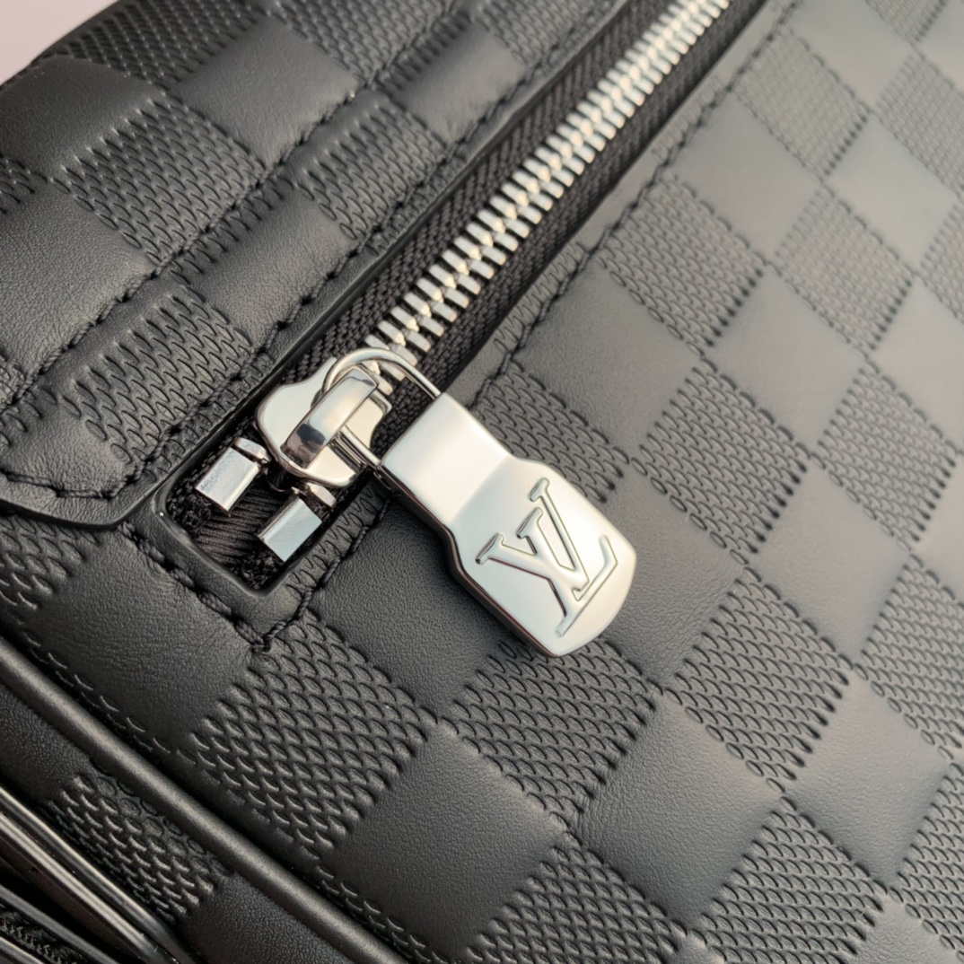 Louis Vuitton N42711 District PM Damier Black - Default Title - View 5