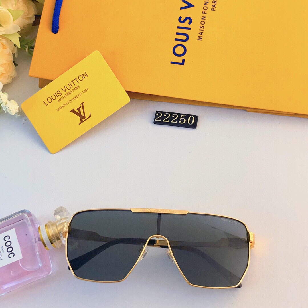 Louis Vuitton New Fashion Sunglasses L22250