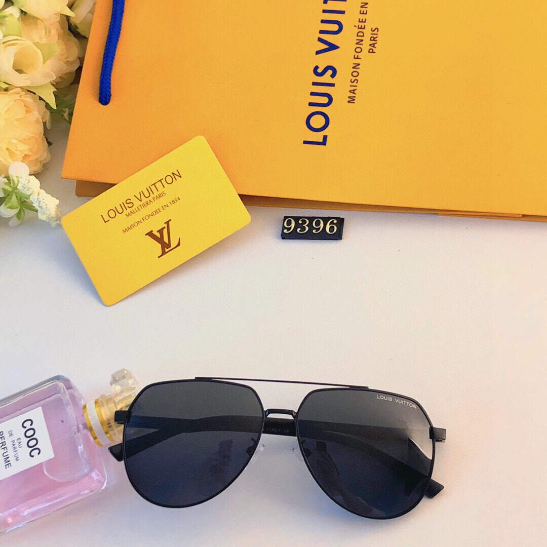 Louis Vuitton New Fashion Sunglasses L22258