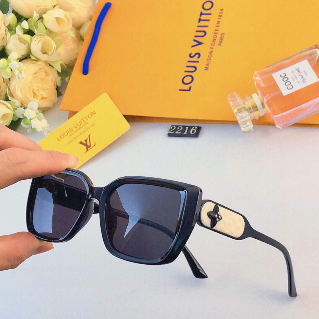 Louis Vuitton New Fashion Sunglasses L22265 - Default Title - View 1