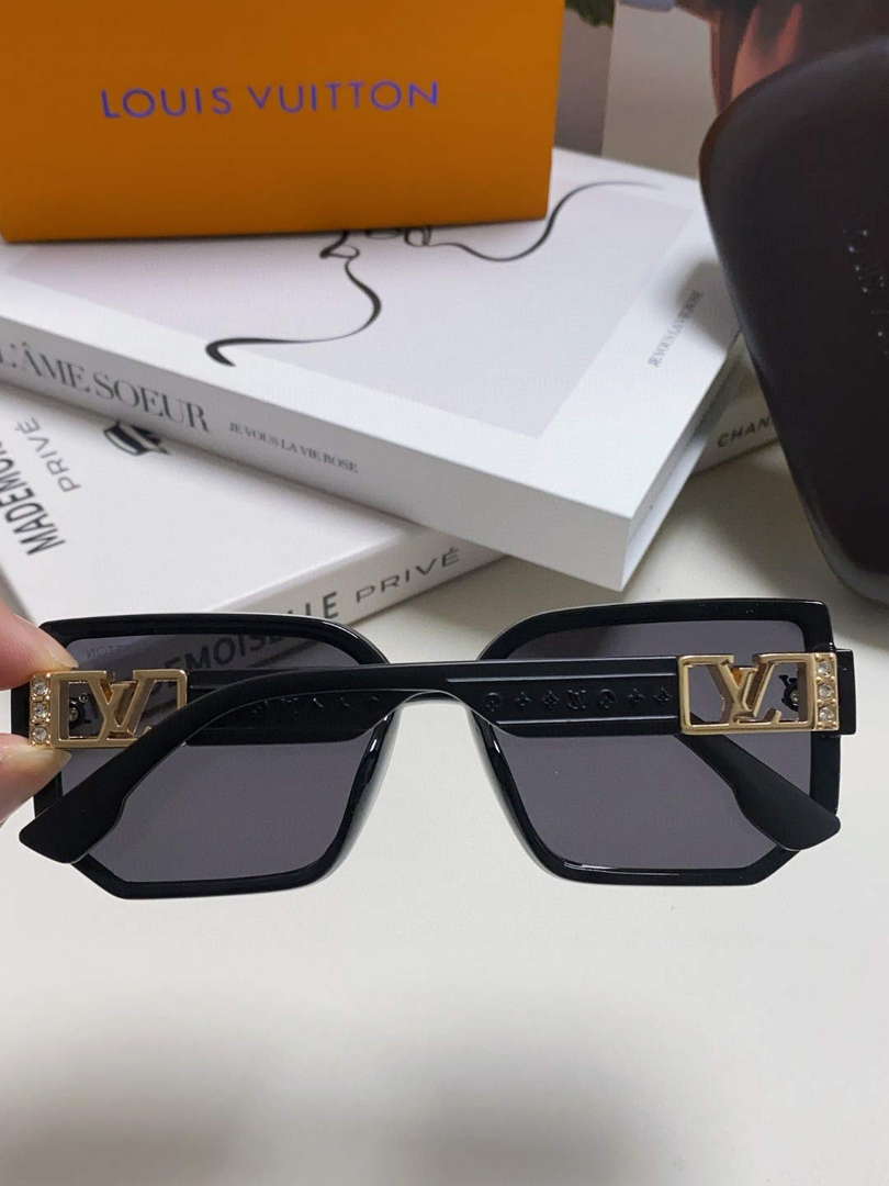 Louis Vuitton New Fashion Sunglasses L22268