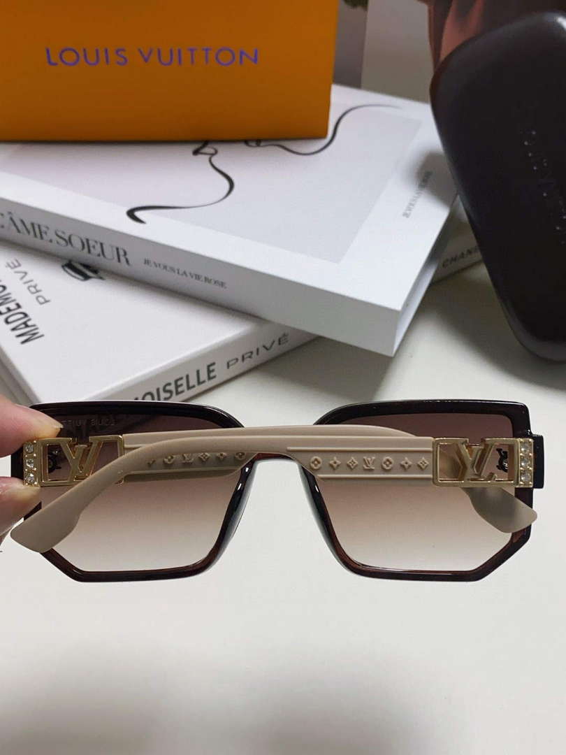 Louis Vuitton New Fashion Sunglasses L22269