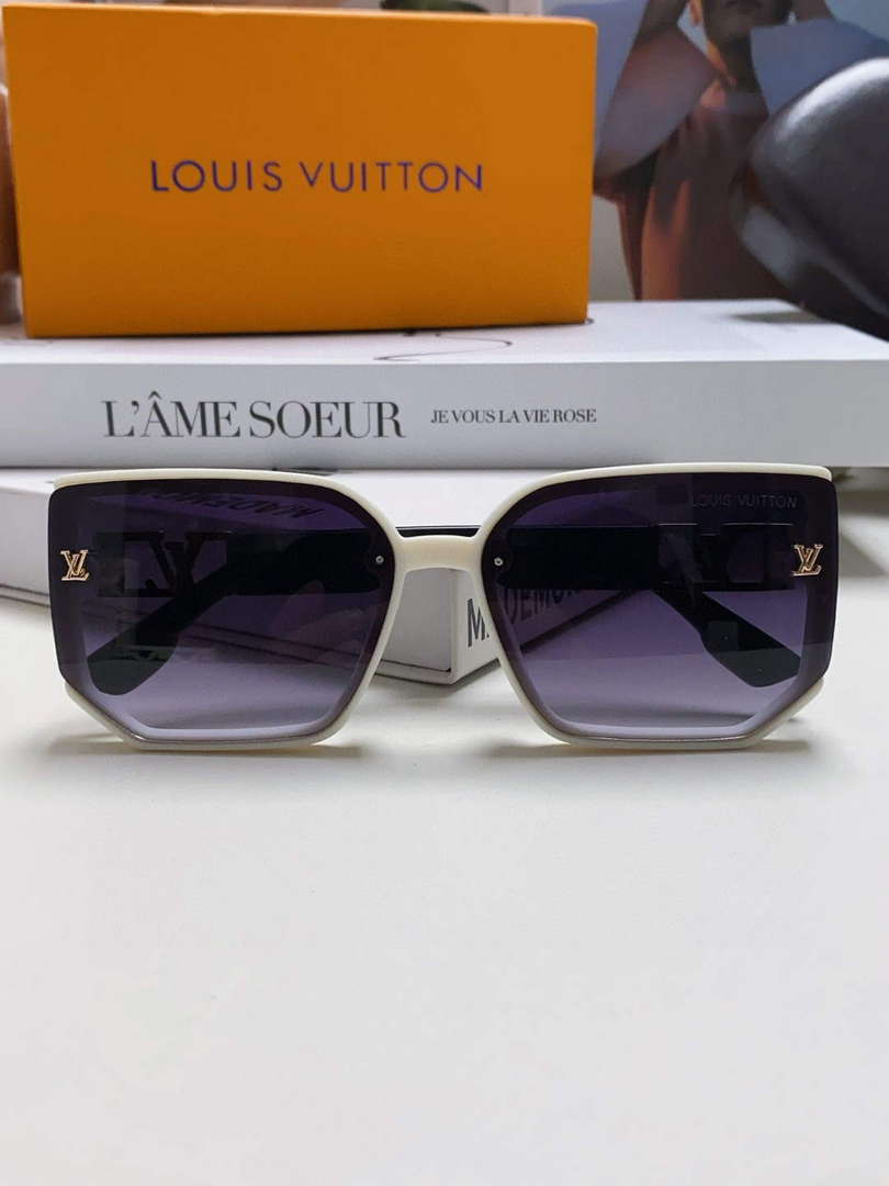 Louis Vuitton New Fashion Sunglasses L22270