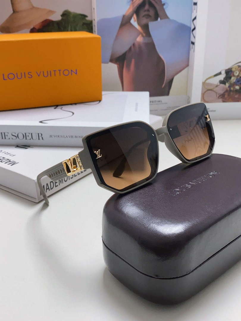 Louis Vuitton New Fashion Sunglasses L22271