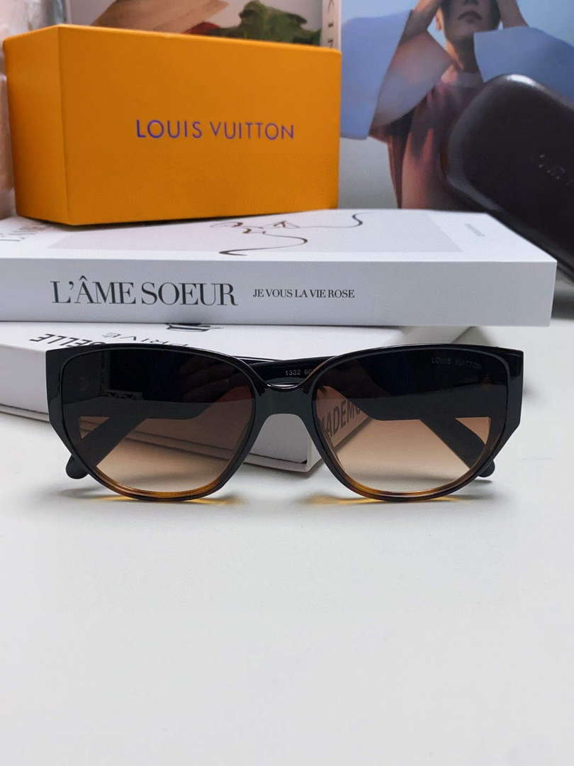 Louis Vuitton New Fashion Sunglasses L22274