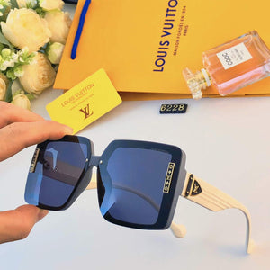 Louis Vuitton New Fashion Sunglasses L22289 - Default Title - View 1