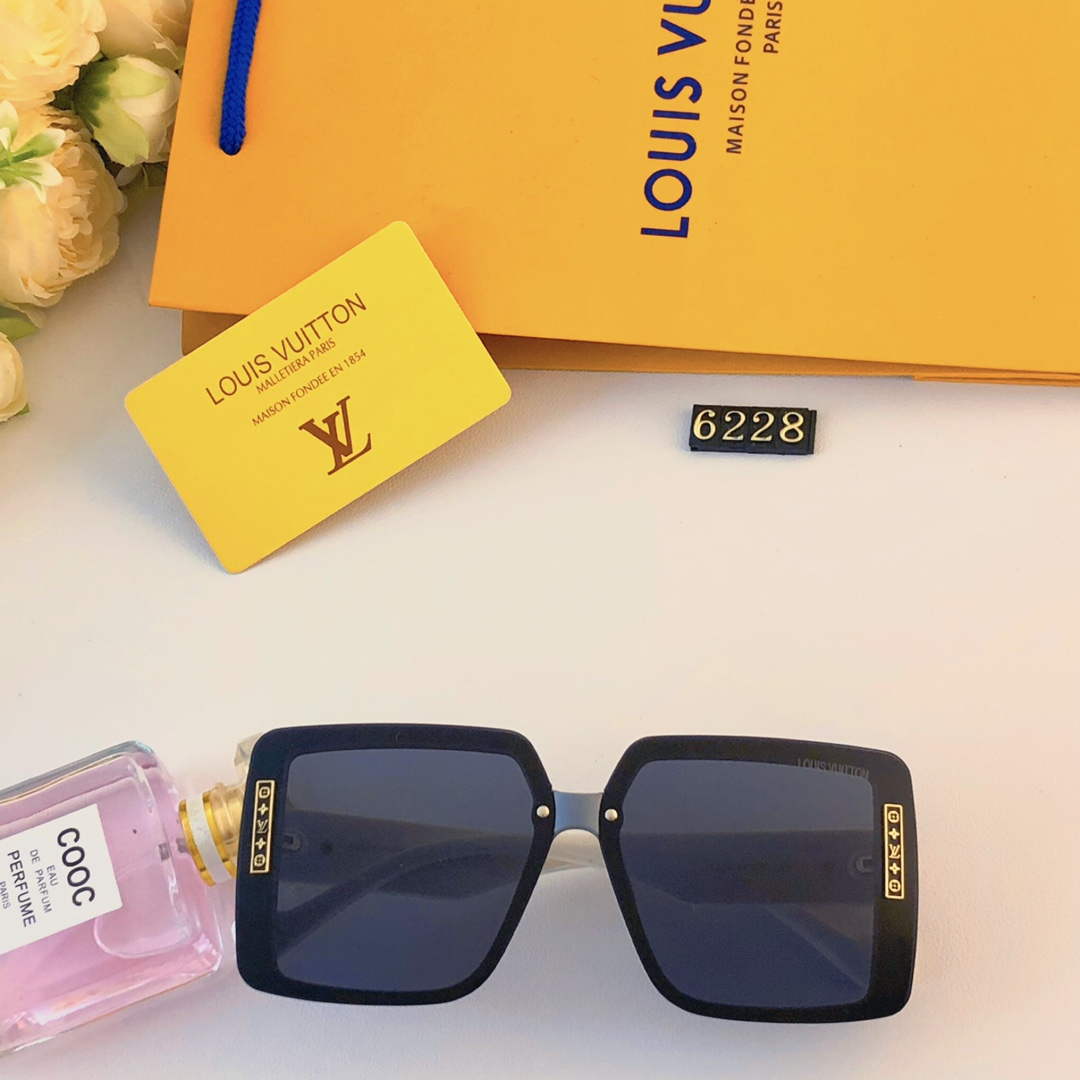 Louis Vuitton New Fashion Sunglasses L22289