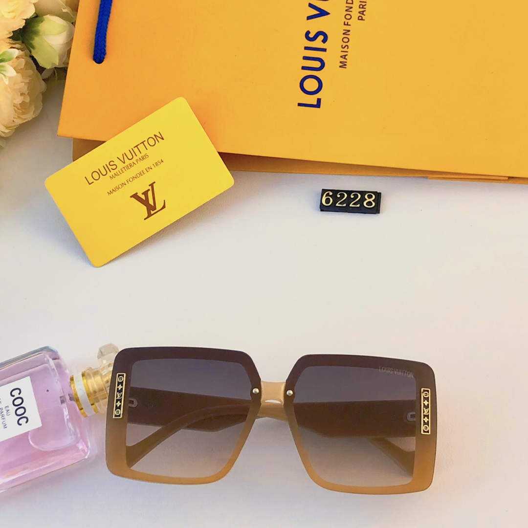 Louis Vuitton New Fashion Sunglasses L22288
