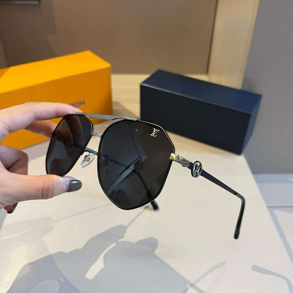 Louis Vuitton New Fashion Sunglasses L22293