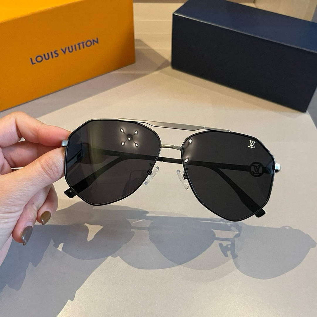 Louis Vuitton New Fashion Sunglasses L22293
