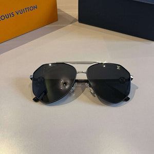Louis Vuitton New Fashion Sunglasses L22293 - Default Title - View 5