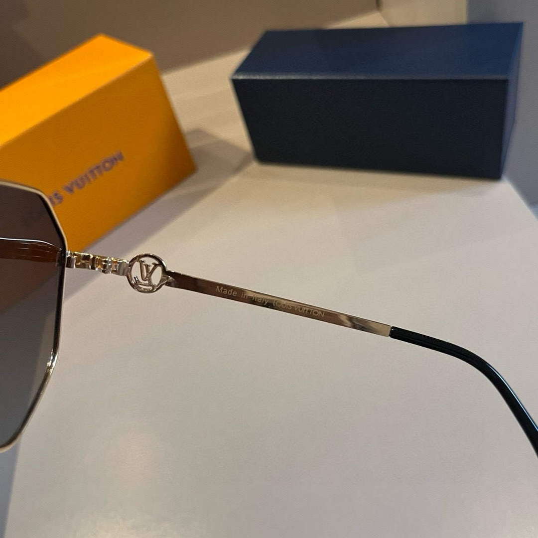 Louis Vuitton New Fashion Sunglasses L22294