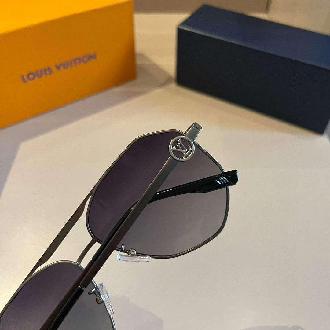 Louis Vuitton New Fashion Sunglasses L22295