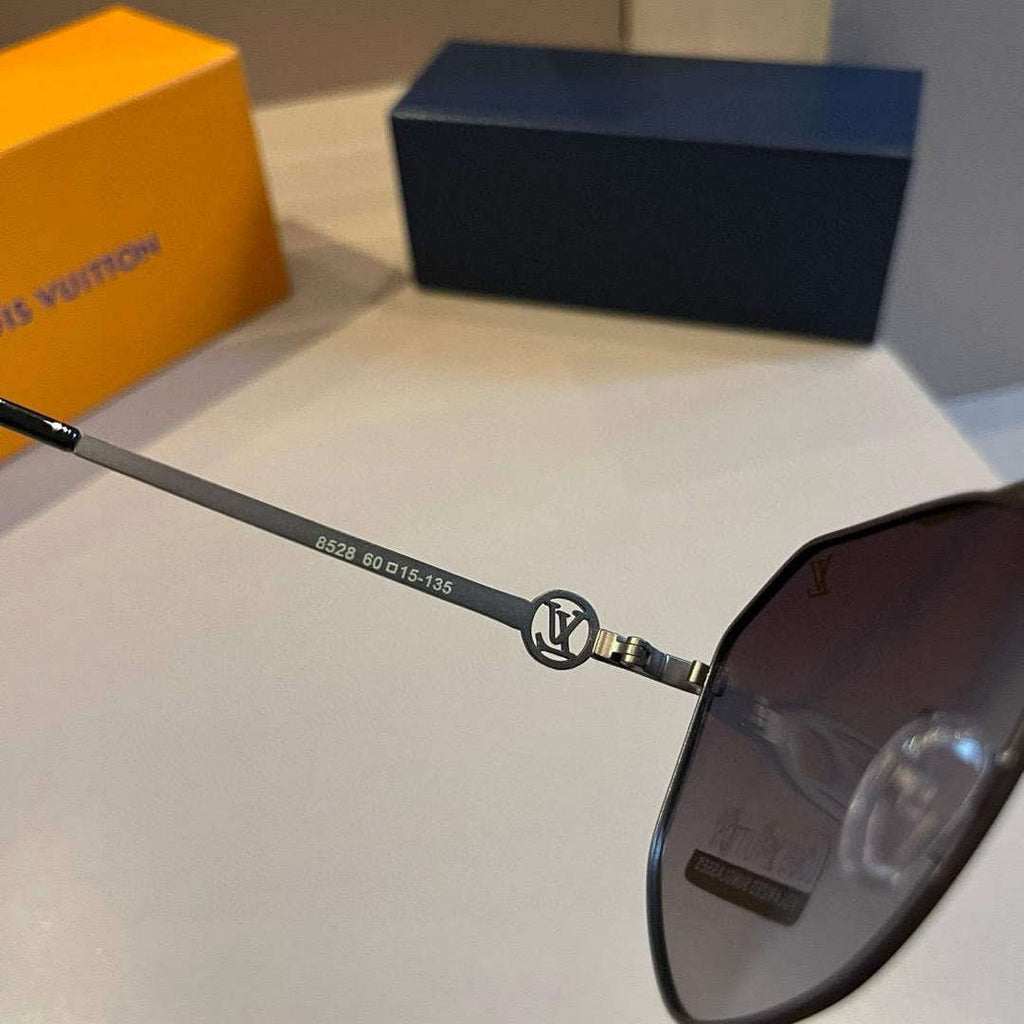 Louis Vuitton New Fashion Sunglasses L22295