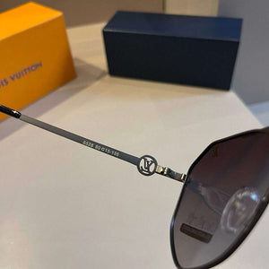 Louis Vuitton New Fashion Sunglasses L22295 - Default Title - View 9