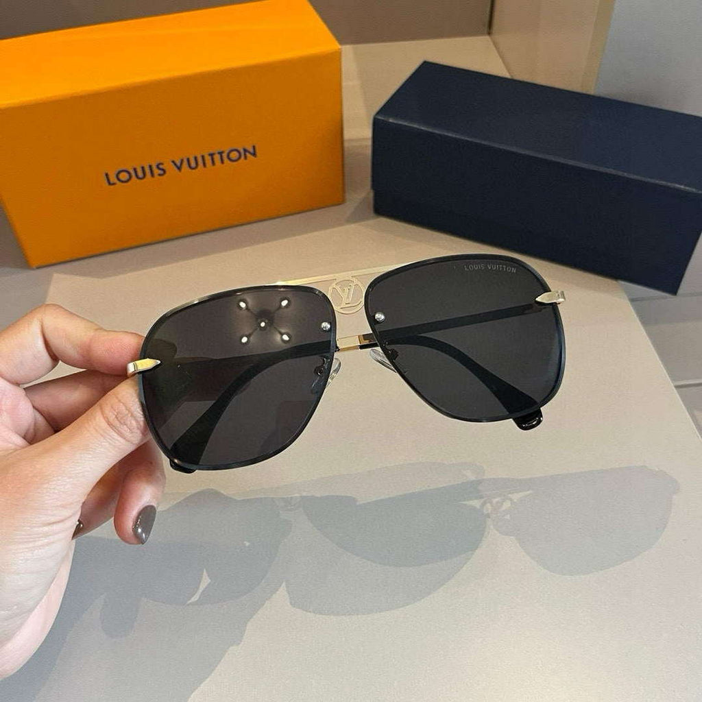 Louis Vuitton New Fashion Sunglasses L22298